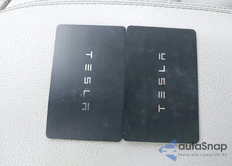 2022 Tesla Model Y Long Range Dual Motor All-Wheel Drive from USA, damaged, VIN 7SAYGDEE1NF354678